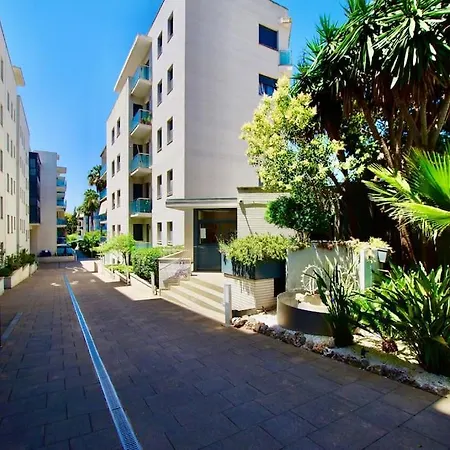 V&v Lloret- Bella Apartment